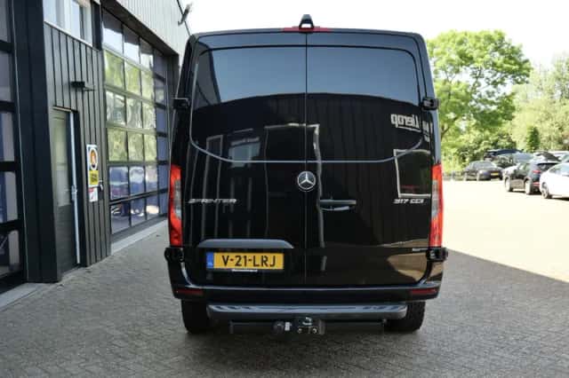 Mercedes-Benz Sprinter (2021) thumbnail 26