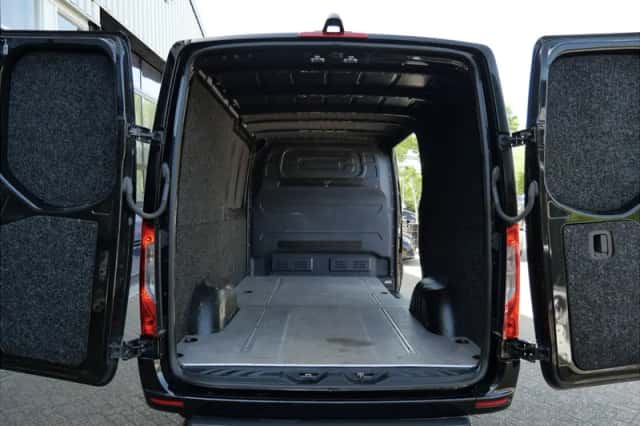 Mercedes-Benz Sprinter (2021) thumbnail 27