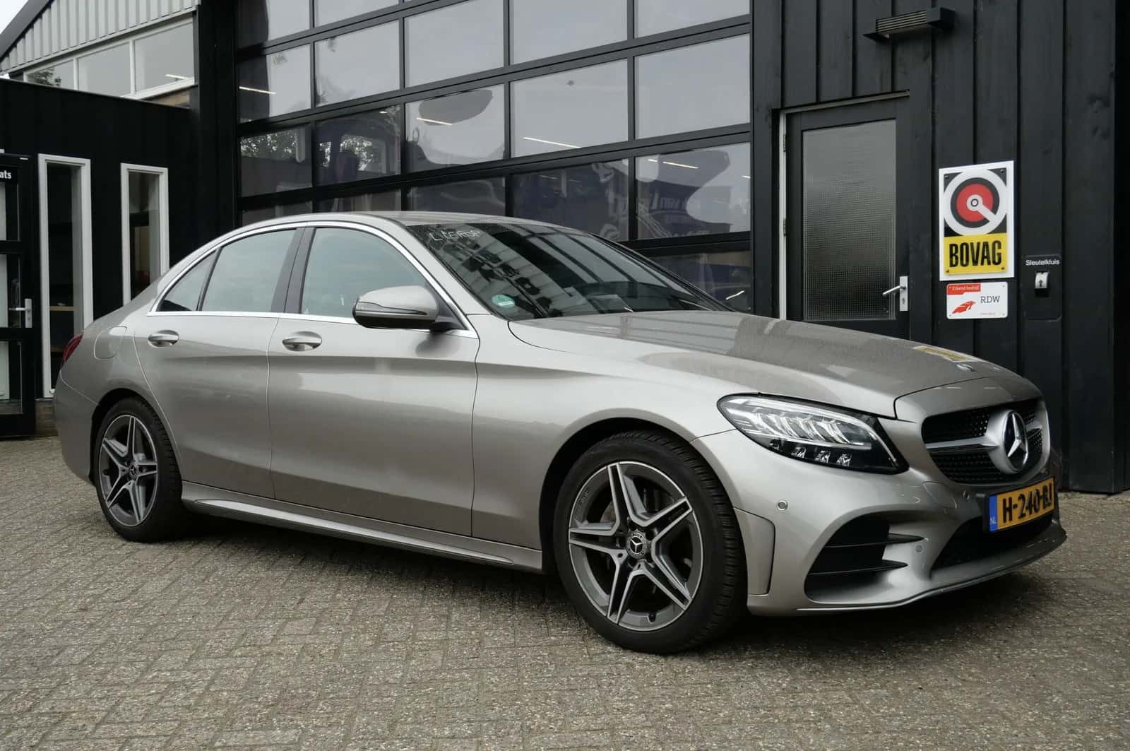 Mercedes-Benz C-Klasse (2020) — foto 1
