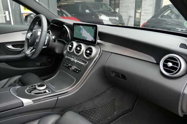 Mercedes-Benz C-Klasse (2020) thumbnail 2
