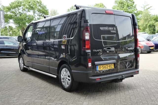 Renault Trafic (2018) thumbnail 23