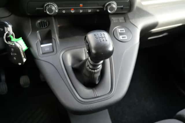 Toyota Proace (2024) thumbnail 5