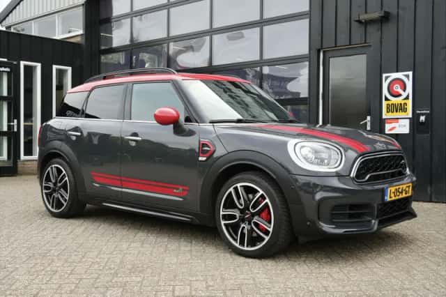 MINI Countryman (2017) thumbnail 1