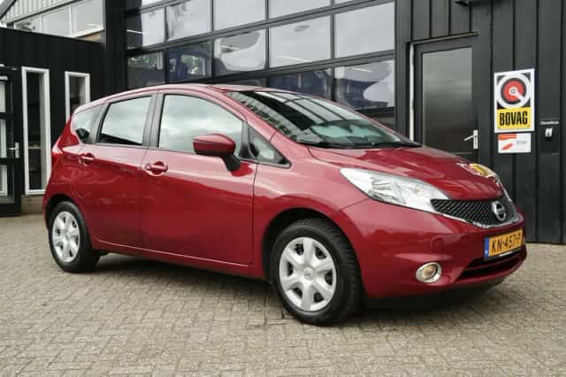 Nissan Note (2016) thumbnail 1