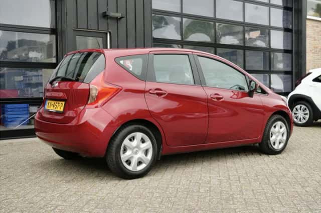 Nissan Note (2016) thumbnail 3
