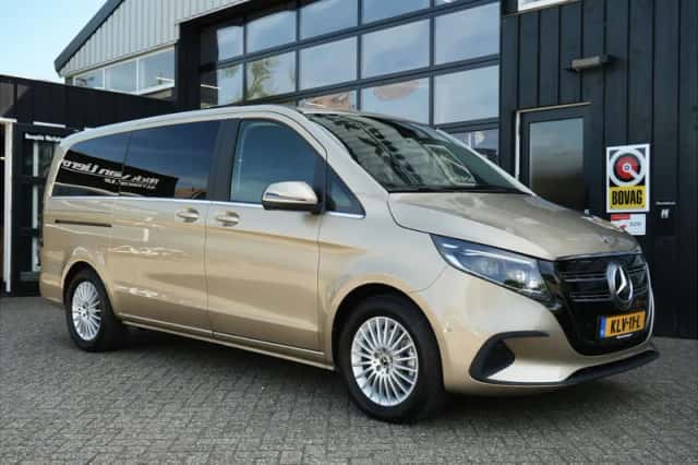 Mercedes-Benz EQV (2025) thumbnail 1
