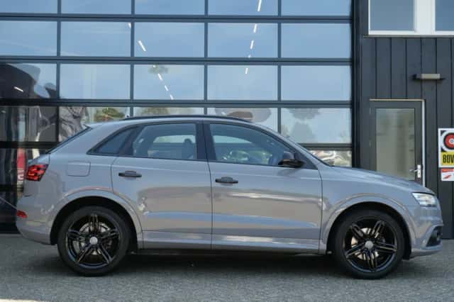 Audi Q3 (2014) thumbnail 4