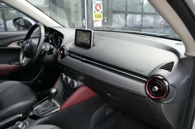 Mazda CX-3 (2015) thumbnail 5