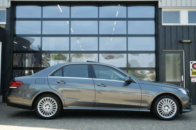 Mercedes-Benz E-Klasse (2015) thumbnail 4