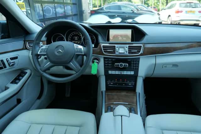 Mercedes-Benz E-Klasse (2015) thumbnail 6