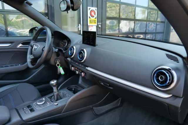 Audi A3 (2014) thumbnail 5