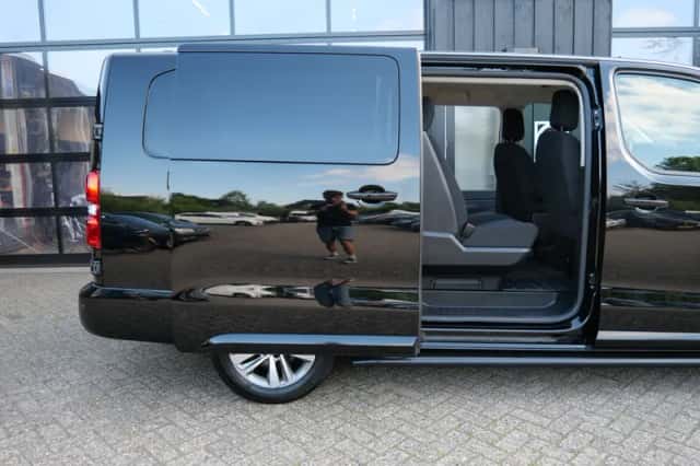 Peugeot Expert (2022) thumbnail 2