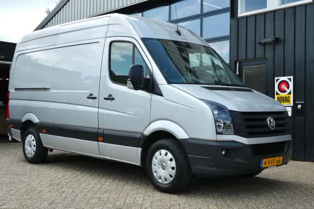 Volkswagen Crafter (2012) thumbnail 1