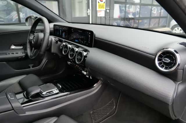 Mercedes-Benz A-Klasse (2019) thumbnail 5