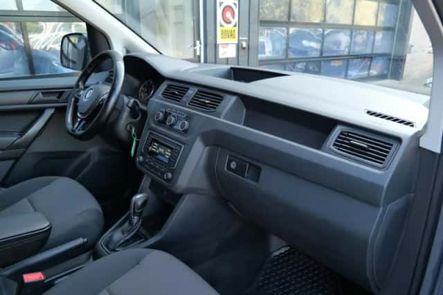 Volkswagen Caddy (2017) thumbnail 5