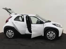 Toyota Aygo X (2024) thumbnail 14