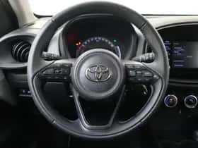 Toyota Aygo X (2024) thumbnail 17