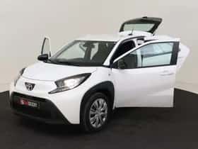 Toyota Aygo X (2024) thumbnail 9