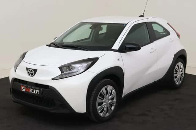 Toyota Aygo X (2024) thumbnail 1