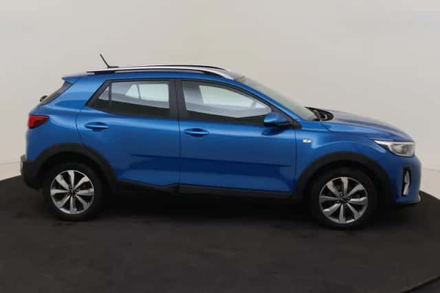 Kia Stonic (2023) thumbnail 6