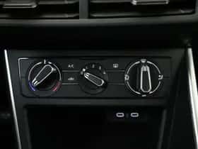 Volkswagen Polo (2024) thumbnail 32