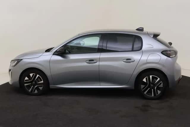 Peugeot 208 (2024) thumbnail 2