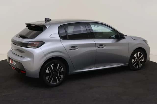 Peugeot 208 (2024) thumbnail 5