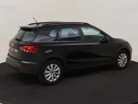 SEAT Arona (2023) thumbnail 5
