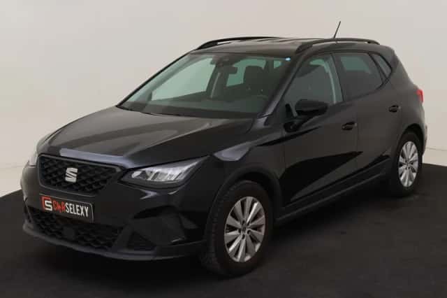 SEAT Arona (2023) thumbnail 1