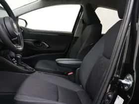 Toyota Yaris (2025) thumbnail 12