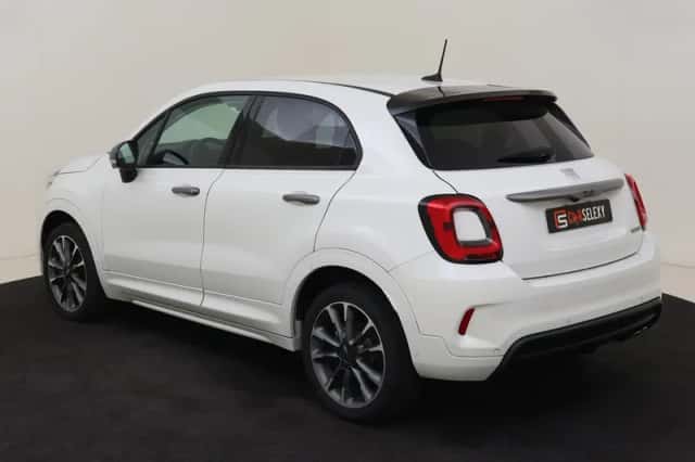 Fiat 500X (2024) thumbnail 3