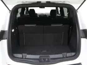 Ford S-Max (2023) thumbnail 23