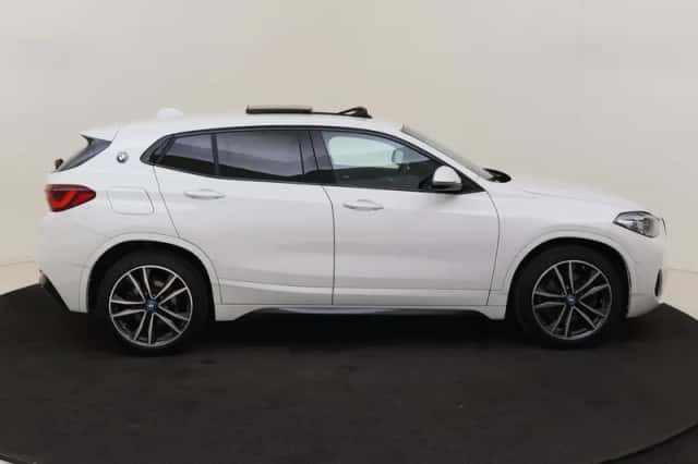 BMW X2 (2023) thumbnail 6