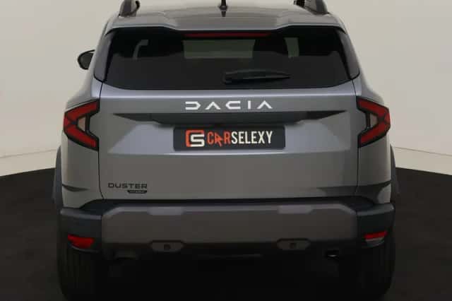 Dacia Duster (2024) thumbnail 4