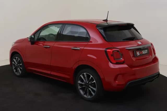 Fiat 500X (2024) thumbnail 3