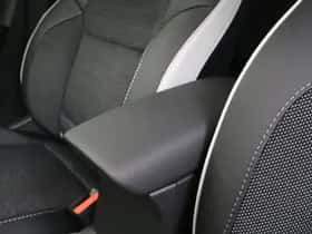 Renault Captur (2024) thumbnail 22