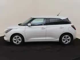 Suzuki Swift (2025) thumbnail 2
