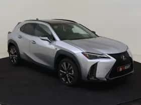 Lexus UX (2024) thumbnail 7