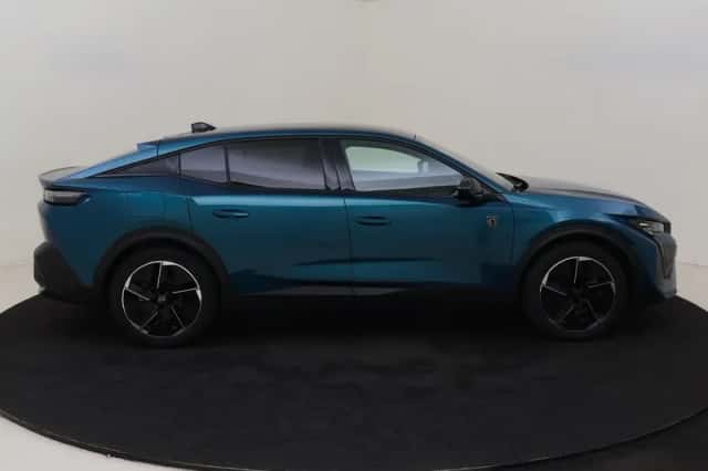 Peugeot 408 (2025) thumbnail 6