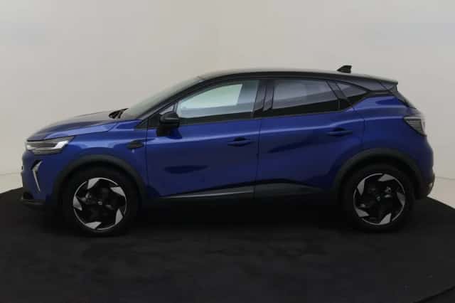 Renault Captur (2025) thumbnail 2