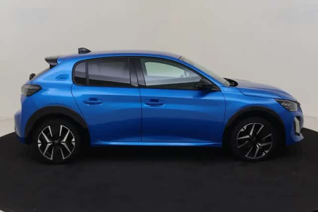 Peugeot 208 (2024) thumbnail 6