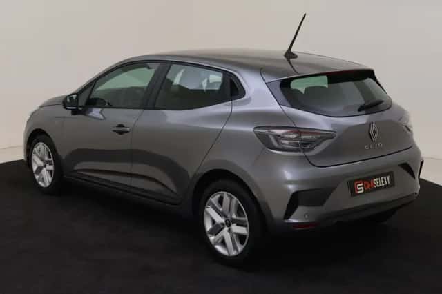 Renault Clio (2025) thumbnail 3