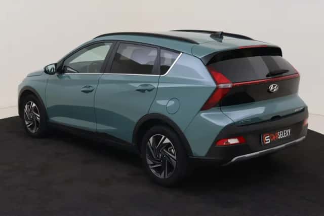 Hyundai Bayon (2024) thumbnail 3