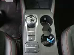 Ford Kuga (2024) thumbnail 43