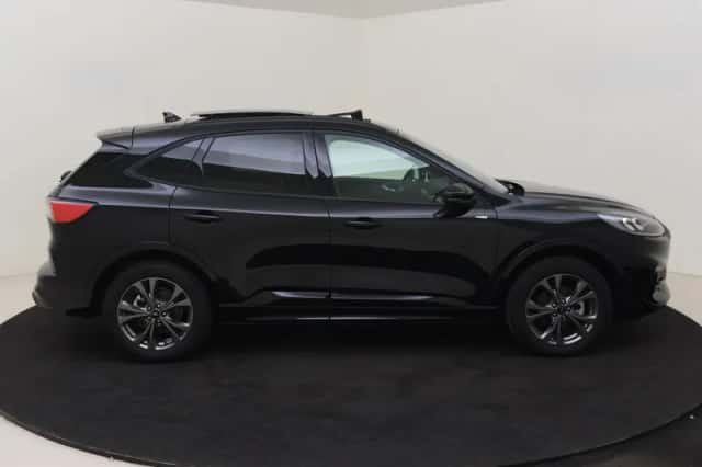 Ford Kuga (2024) thumbnail 6
