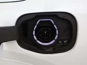 Ford Kuga (2024) thumbnail 32