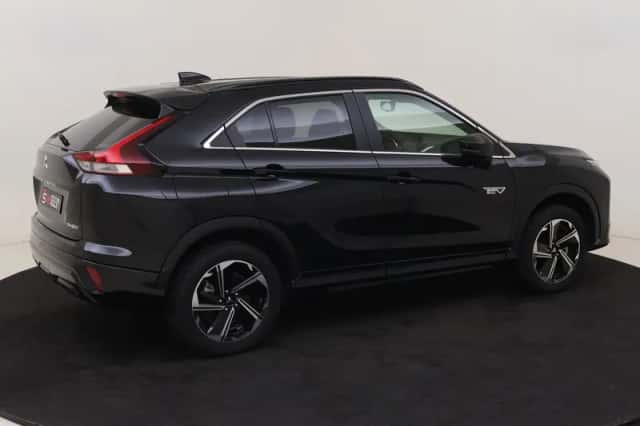 Mitsubishi Eclipse Cross (2025) thumbnail 5