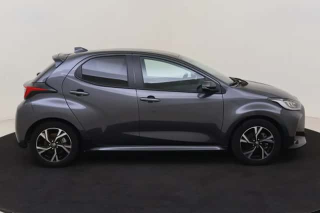Toyota Yaris (2025) thumbnail 6