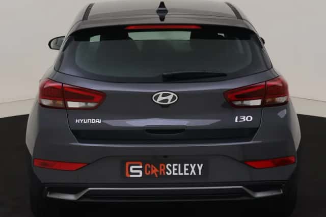 Hyundai i30 (2024) thumbnail 4