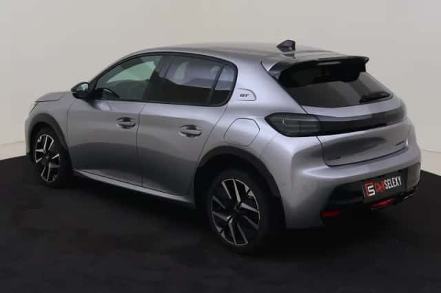 Peugeot 208 (2024) thumbnail 3